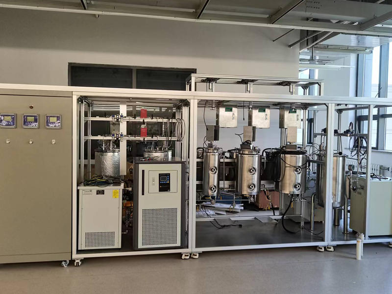 催化剂相关的试验装置